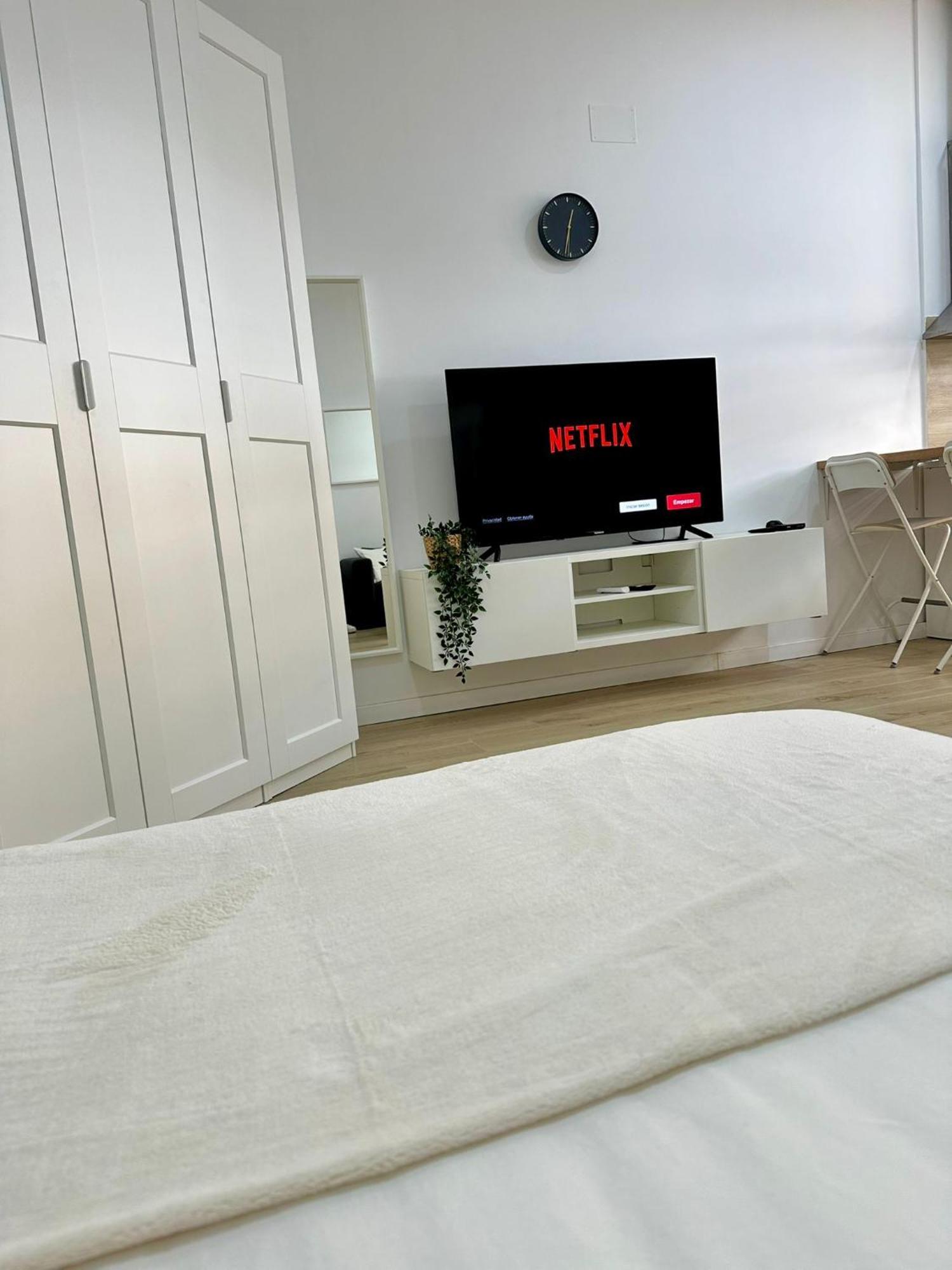 Apartamento Moderno Playa Malaga Exterior photo