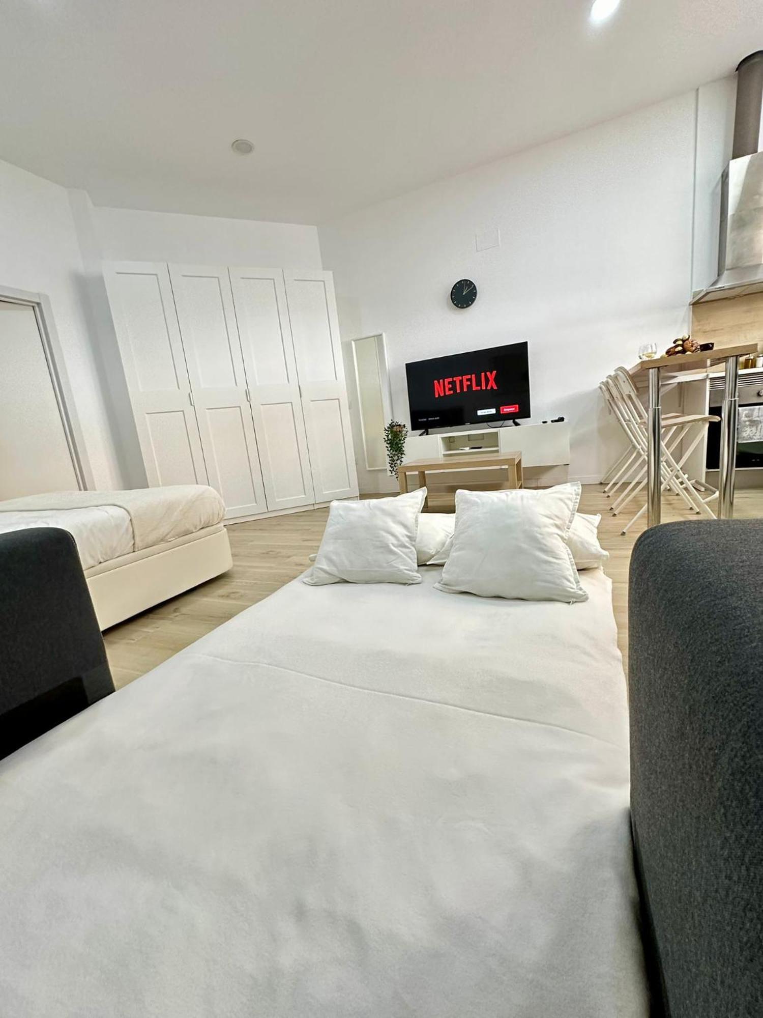Apartamento Moderno Playa Malaga Exterior photo